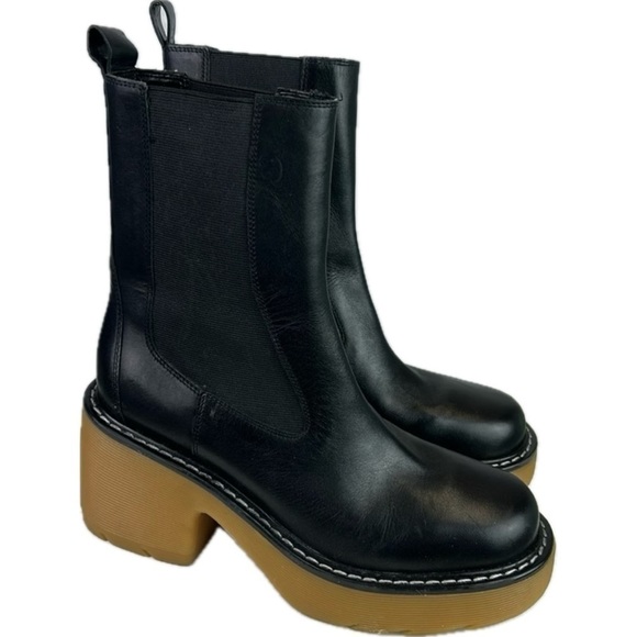 Like New MARC FISHER LTD Mlfredy Women Black Leather Cold Weather Booties Boots